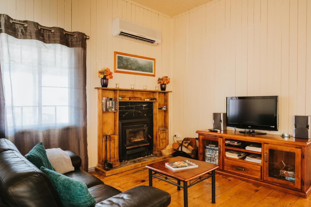 Apple Blossom Cottages Stanthorpe Buitenkant foto